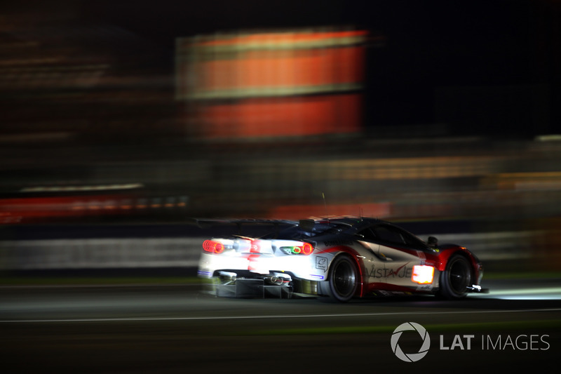 #54 Spirit of Race Ferrari 488 GTE: Thomas Flohr, Francesco Castellacci, Giancarlo Fisichella