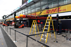 Red Bull Racing pit box preparations