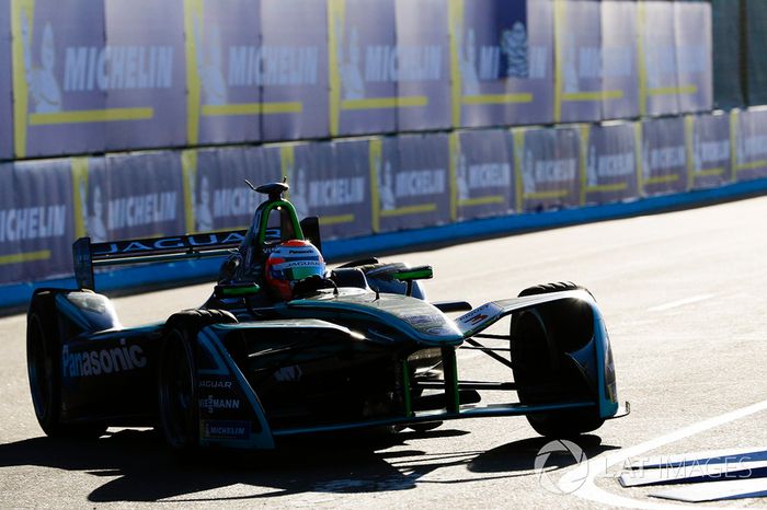 Nelson Piquet Jr., Jaguar Racing