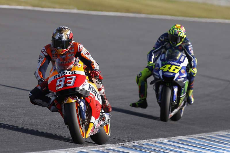 Marc Marquez, Repsol Honda Team; Valentino Rossi, Yamaha Factory Racing