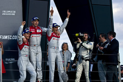 #7 Audi Sport Team Joest Audi R18: Marcel Fässler, Andre Lotterer, Benoit Tréluyer race winners