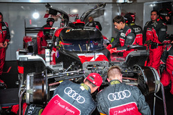 Марсель Фесслер, Андре Лоттерер и Бенуа Трелюйе, #7 Audi Sport Team Joest Audi R18