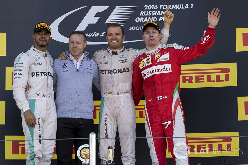 Lewis Hamilton, Mercedes AMG F1, Nico Rosberg, Mercedes AMG F1 and Kimi Raikkonen, Ferrari celebrate on the podium