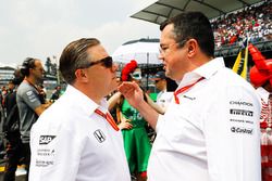 Zak Brown, directeur exécutif McLaren Technology Group, Eric Boullier, directeur de la compétition McLaren