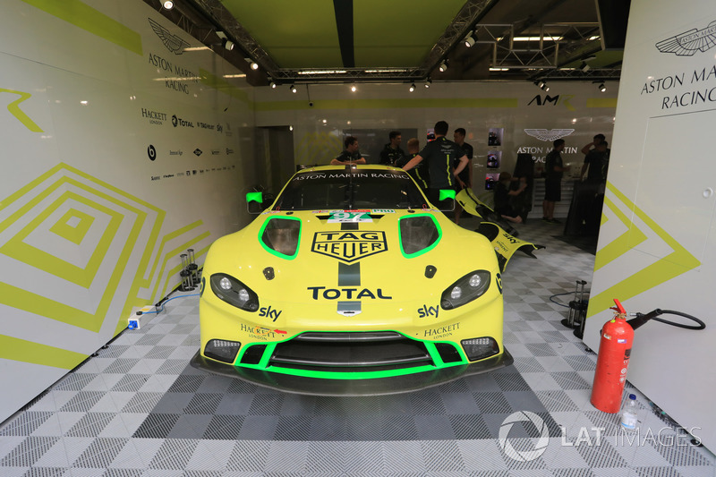 #97 Aston Martin Racing Aston Martin Vantage AMR