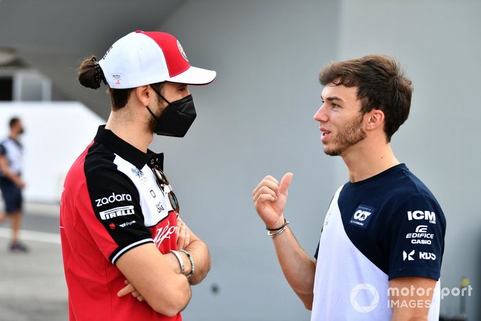 Antonio Giovinazzi, Alfa Romeo Racing y Pierre Gasly, AlphaTauri
