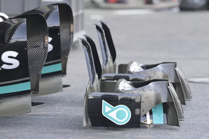 Detalle del chasis del Mercedes W12