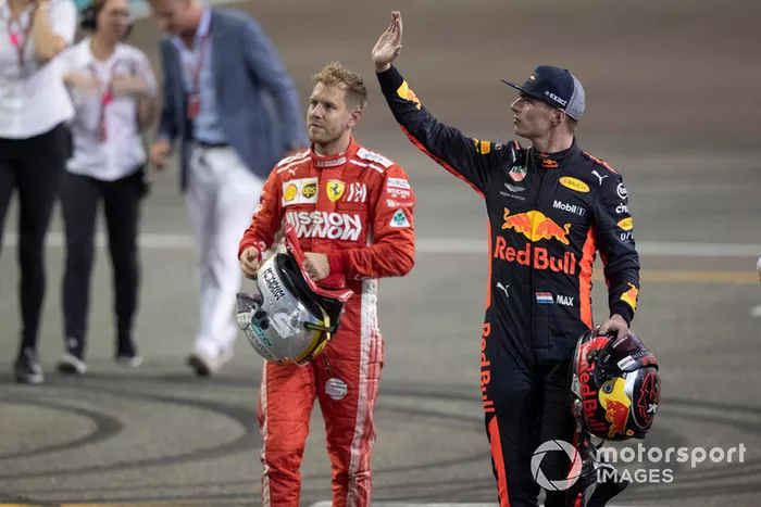 Sebastian Vettel, Ferrari y Max Verstappen, Red Bull Racing en Parc Ferme 