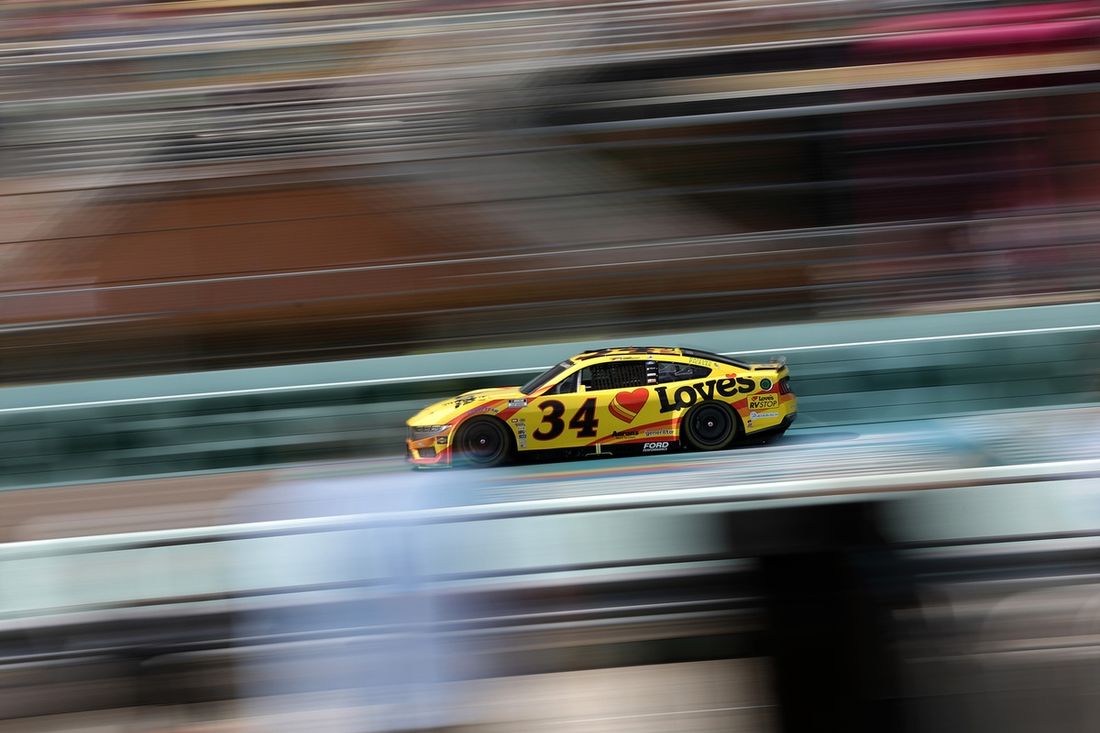 Todd Gilliland, Ford de Front Row Motorsports