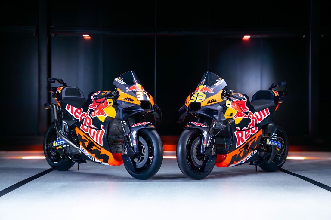 Pedro Acosta, Brad Binder, Red Bull KTM Factory Racing, motas