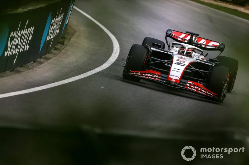 Kevin Magnussen, Haas VF-23