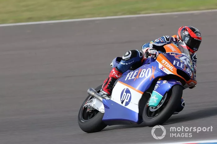 Augusto Fernandez, Pons HP40