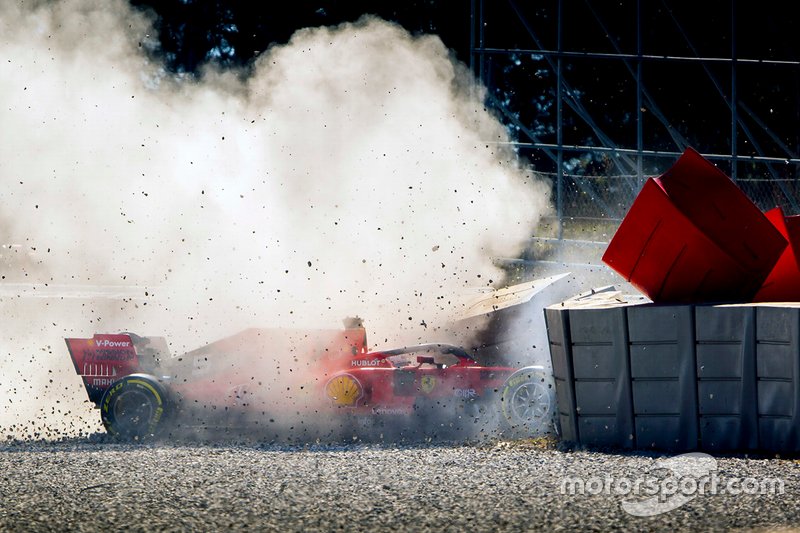 Авария: Себастьян Феттель, Ferrari SF90