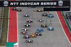 Will Power, Team Penske Chevrolet leads at the start
