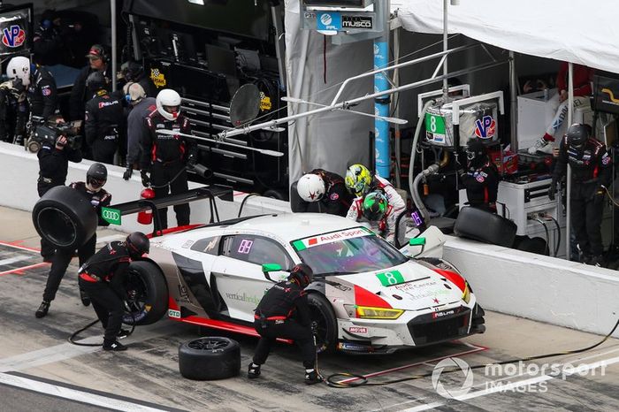 #8 Starworks Motorsport Audi R8 LMS GT3, GTD: Parker Chase, Ryan Dalziel, Ezequiel Perez Companc, Chris Haase, Pit Stop