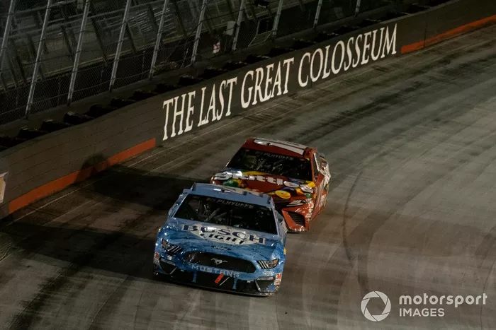 Ganador Kevin Harvick, Stewart-Haas Racing, Ford Mustang
