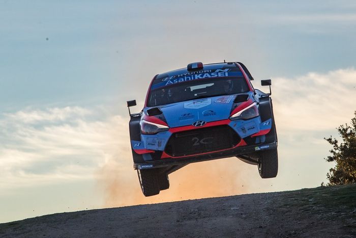 Pierre-Louis Loubet, Vincent Landais, Hyundai 2c Competition Hyundai i20 Coupe WRC