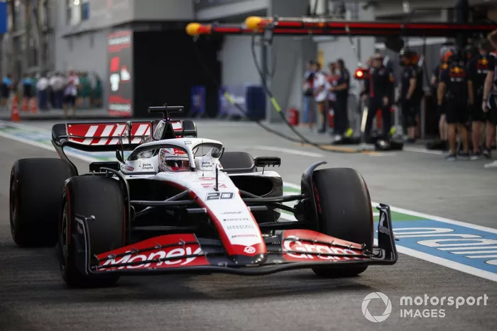 Kevin Magnussen, Haas VF-23