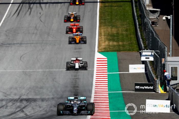 Lewis Hamilton, Mercedes AMG F1 W10, Kimi Raikkonen, Alfa Romeo Racing C38, Lando Norris, McLaren MCL34, Sebastian Vettel, Ferrari SF90, Max Verstappen, Red Bull Racing RB15