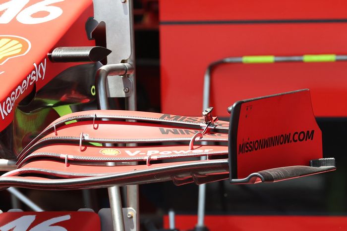 Detalle del  endplate Ferrari SF21 
