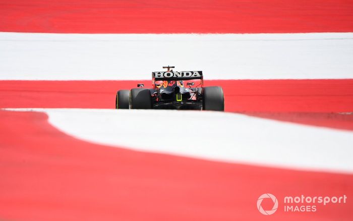 Max Verstappen, Red Bull Racing RB16B