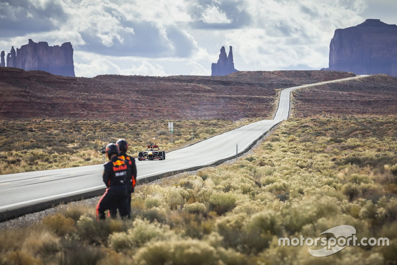 Daniel Ricciardo, Red Bull Racing en Valle de la muerte