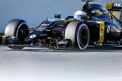 Kevin Magnussen, Renault Sport F1 Team RS16
