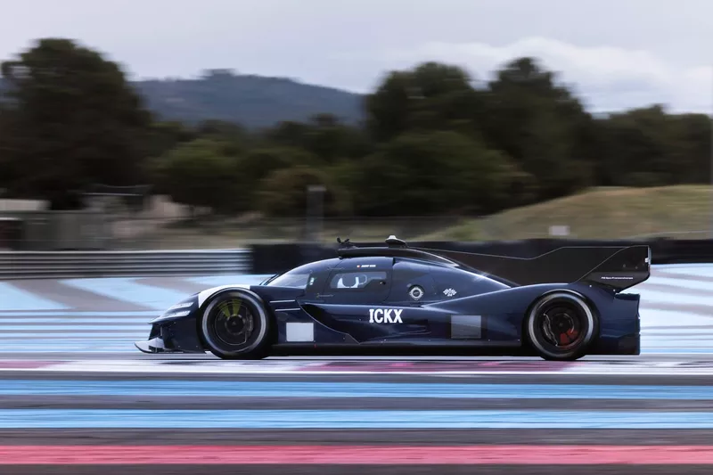 Jacky Ickx, Genesis Magma Racing