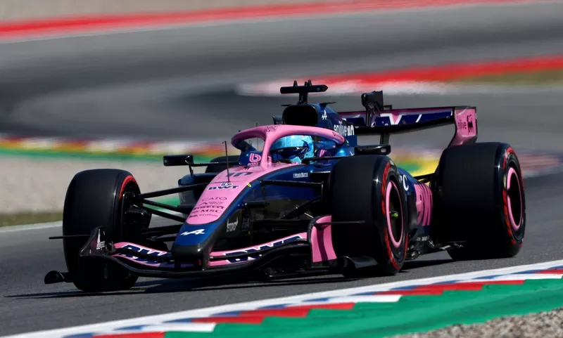 Gasly perplejo por sus problemas en Barcelona: "Nunca he sufrido esto en 10  años"