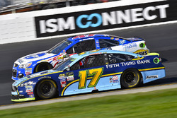 Ricky Stenhouse Jr., Roush Fenway Racing Ford and A.J. Allmendinger, JTG Daugherty Racing Chevrolet