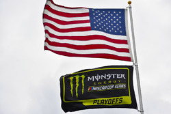 Monster flags