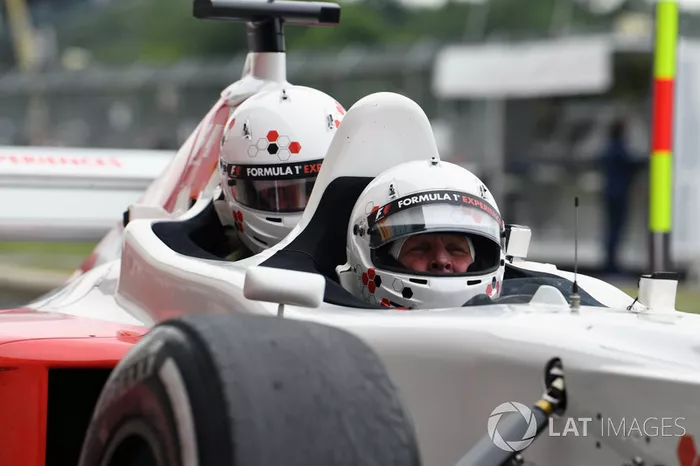 Johnny Herbert, F1 Experiences 2-Seater coureur