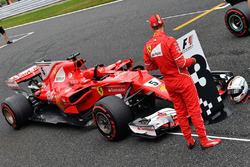 Sebastian Vettel, Ferrari SF70H in parc ferme