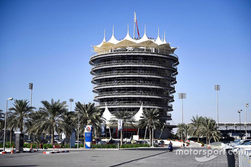 Башня Sakhir Tower (Международный автодром Бахрейна, Сахир)
