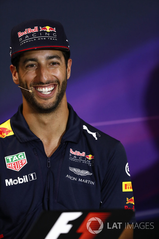 daniel ricciardo, red bull racing, in the press conference
