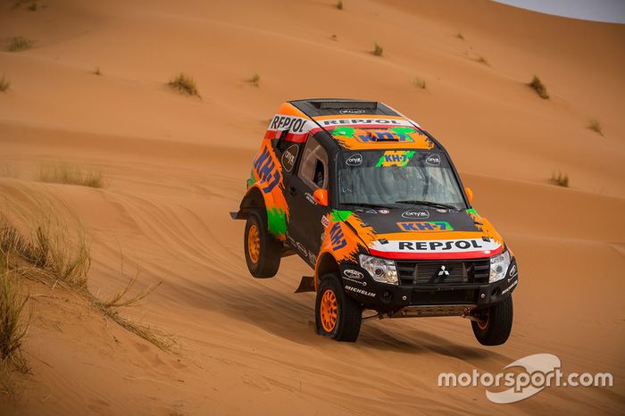 Isidre Esteve, J.M. Villalobos, KH-7 Rally Team