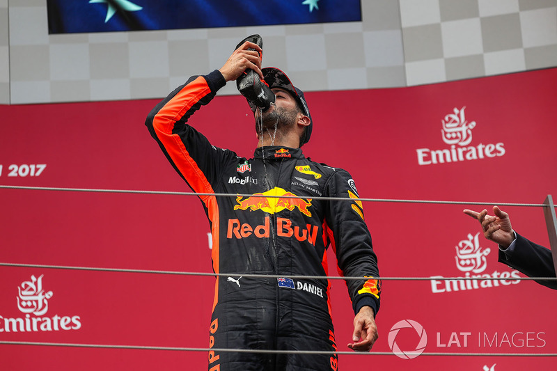 Podium: third place Daniel Ricciardo, Red Bull Racing