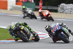 Pol Espargaro, Tech 3, Yamaha; Jorge Lorenzo, Yamaha Factory Racing