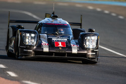 #1 Porsche Team Porsche 919 Hybrid: Timo Bernhard, Mark Webber, Brendon Hartley
