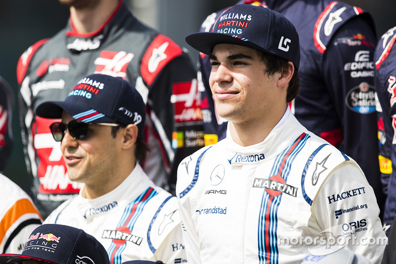 ¿Cuántos son los pilotos que corrieron al menos una carrera en F1?