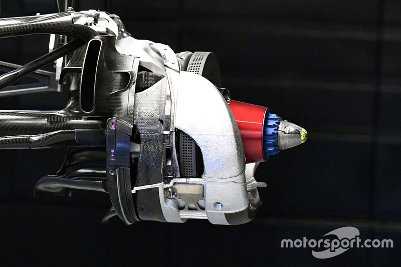 Williams FW40, disco freno anteriore