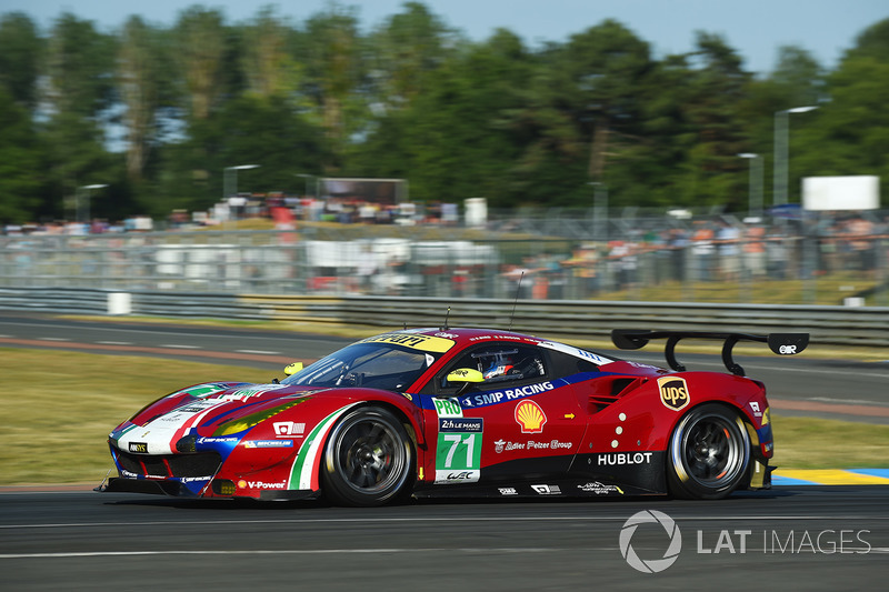 #71 AF Corse Ferrari 488 GTE: Davide Rigon, Sam Bird, Miguel Molina