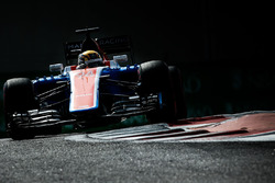 Pascal Wehrlein, Manor Racing MRT05