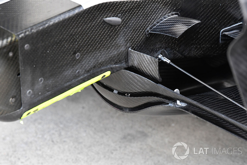 Задня частина Mercedes AMG F1 F1 W08