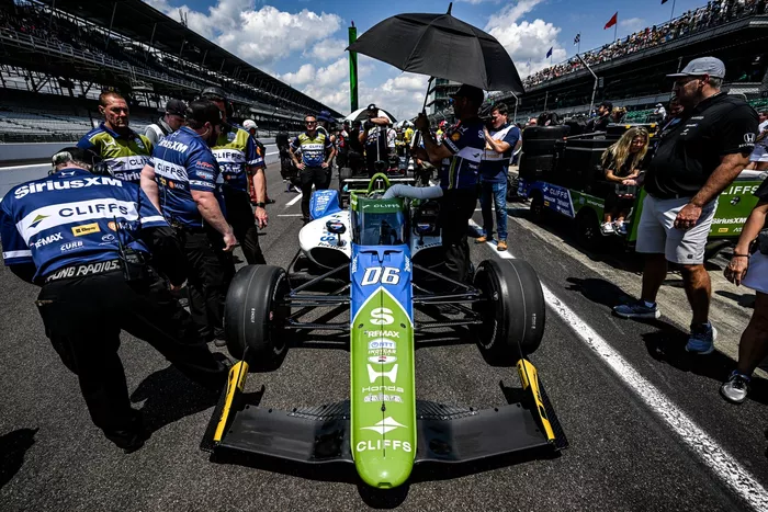  Helio Castroneves, Meyer Shank Racing w/Curb Agajanian Honda