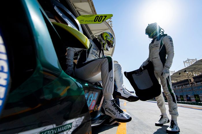 #007 Aston Martin Thor Team Aston Martin Valkyrie: Harry Tincknell, Tom Gamble