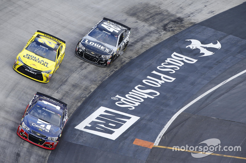 7. Jamie McMurray, Chip Ganassi Racing Chevrolet, Matt Kenseth, Joe Gibbs Racing Toyota, Jimmie Johnson, Hendrick Motorsports Chevrolet