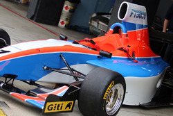 Testfahrten der neuen Formula Thunder 5000