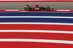 Carlos Sainz Jr., Scuderia Toro Rosso STR11