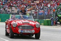 Carlos Sainz Jr., Scuderia Toro Rosso en el desfile de pilotos